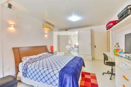 Casa à venda com 465m², 4 quartos e 6 vagas