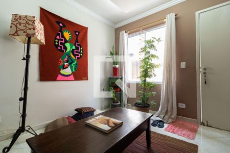 Sala de casa à venda com 2 quartos, 80m² em Jardim Sarah, São Paulo