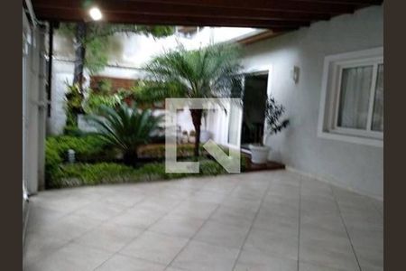 Casa à venda com 3 quartos, 240m² em Vila Sonia, São Paulo