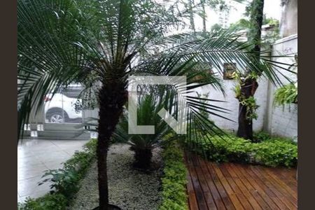 Casa à venda com 3 quartos, 240m² em Vila Sonia, São Paulo