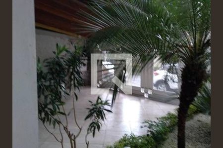 Casa à venda com 3 quartos, 240m² em Vila Sonia, São Paulo