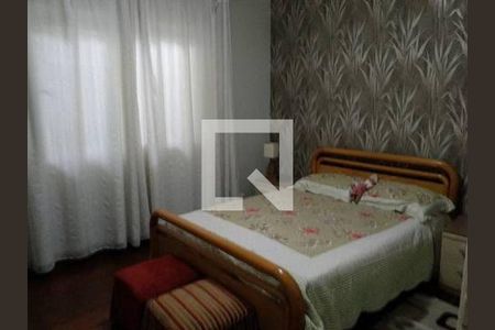 Casa à venda com 3 quartos, 240m² em Vila Sonia, São Paulo