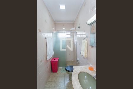 Casa à venda com 235m², 3 quartos e 2 vagasBanheiro Social