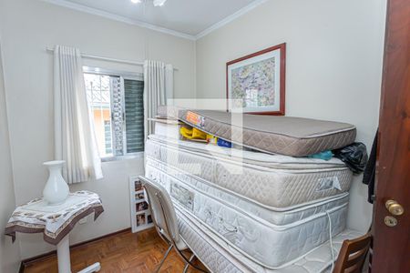 Casa à venda com 235m², 3 quartos e 2 vagasQuarto 2