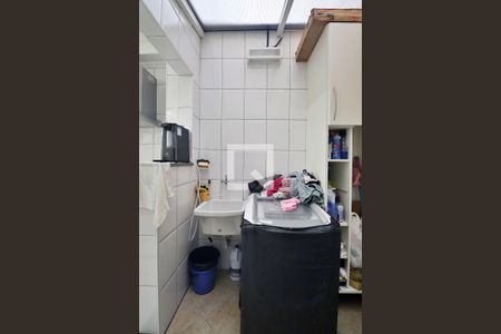 Casa de condomínio à venda com 115m², 3 quartos e 2 vagasÁrea de Serviço