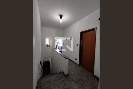 Casa à venda com 285m², 3 quartos e 8 vagasEntrada