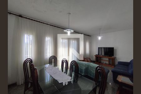 Sala de casa à venda com 3 quartos, 285m² em Vila Brasílio Machado, São Paulo