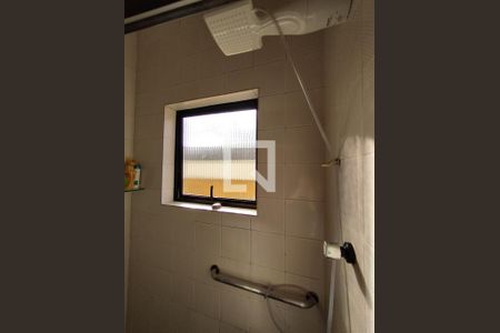 Casa à venda com 285m², 3 quartos e 8 vagasChuveiro Elétrico