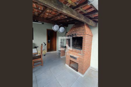 Casa à venda com 285m², 3 quartos e 8 vagasChurrasqueira