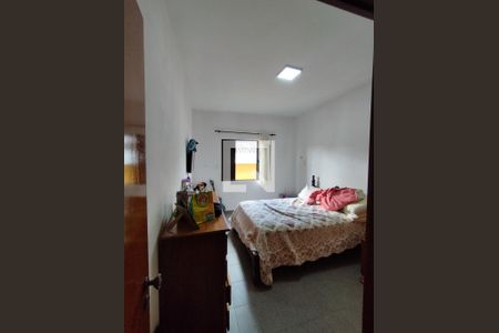 Casa à venda com 285m², 3 quartos e 8 vagasQuarto 2