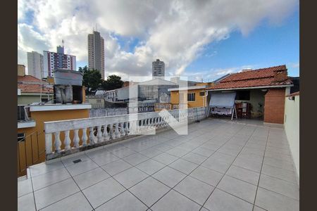Casa à venda com 285m², 3 quartos e 8 vagasQuintal