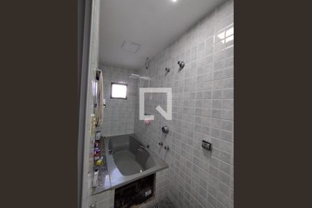 Casa à venda com 285m², 3 quartos e 8 vagasBanheiro - torneira/Suíte