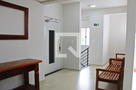 Apartamento à venda com 60m², 2 quartos e 1 vagaHall de entrada