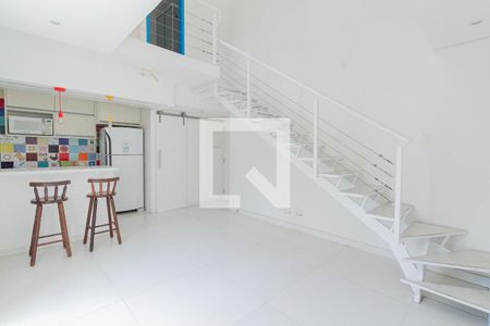 Sala de apartamento para alugar com 1 quarto, 51m² em Pinheiros, São Paulo