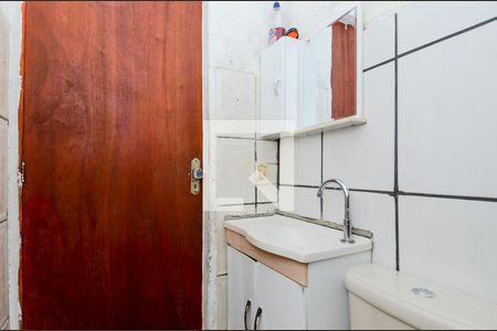 Casa para alugar com 42m², 1 quarto e sem vagaBanheiro