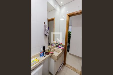 Apartamento à venda com 70m², 3 quartos e 2 vagasBanheiro