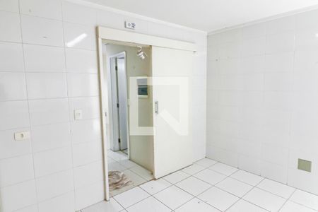 Cozinha de casa para alugar com 2 quartos, 110m² em Jardim das Vertentes, São Paulo