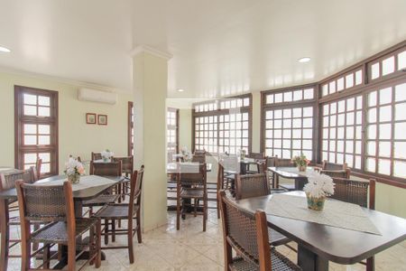 Apartamento para alugar com 80m², 2 quartos e 1 vagaÁrea comum - Salão de festas