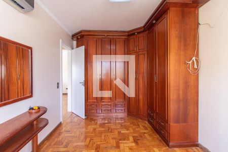Quarto 1 de apartamento para alugar com 2 quartos, 80m² em Cidade Baixa, Porto Alegre