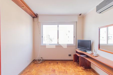 Quarto 1 de apartamento para alugar com 2 quartos, 80m² em Cidade Baixa, Porto Alegre