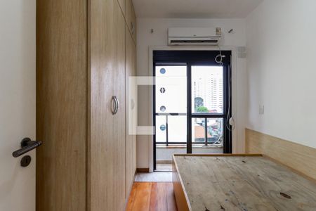 Quarto 1 de apartamento para alugar com 1 quarto, 38m² em Vila Nova Conceição, São Paulo