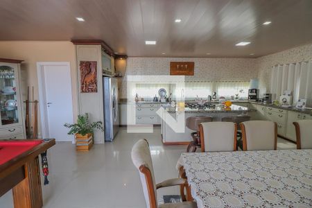 Casa à venda com 93m², 2 quartos e 6 vagasCozinha