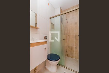 Casa à venda com 90m², 2 quartos e 1 vaga Casa à venda com 90m², 2 quartos e 1 vagaBanheiro