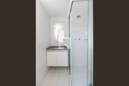 Apartamento para alugar com 74m², 3 quartos e 1 vaga Apartamento para alugar com 74m², 3 quartos e 1 vagaBanheiro da Suíte