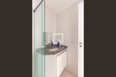 Apartamento para alugar com 74m², 3 quartos e 1 vaga Apartamento para alugar com 74m², 3 quartos e 1 vagaBanheiro