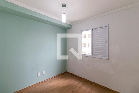Quarto 1 de apartamento para alugar com 2 quartos, 45m² em Vila Carmosina, São Paulo