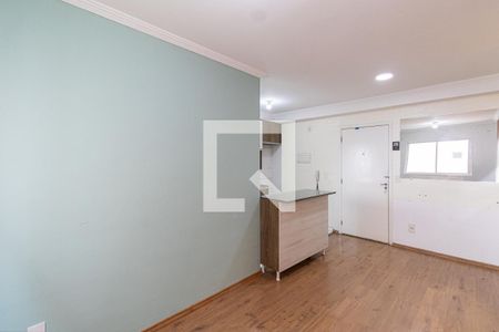 Sala/Cozinha de apartamento para alugar com 2 quartos, 45m² em Vila Carmosina, São Paulo