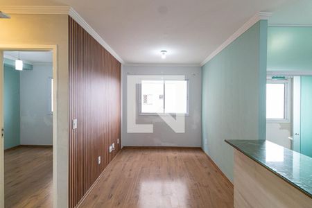 Sala/Cozinha de apartamento para alugar com 2 quartos, 45m² em Vila Carmosina, São Paulo