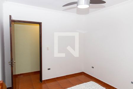 Casa à venda com 200m², 3 quartos e 2 vagas Casa à venda com 200m², 3 quartos e 2 vagasQuarto 2