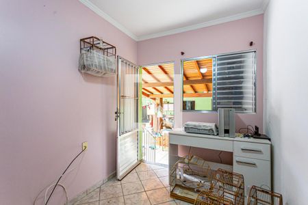 Casa à venda com 240m², 3 quartos e 4 vagasEdicula - Sala