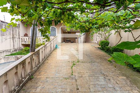 Casa à venda com 240m², 3 quartos e 4 vagasGaragem