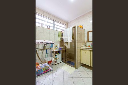 Casa à venda com 240m², 3 quartos e 4 vagasBanheiro