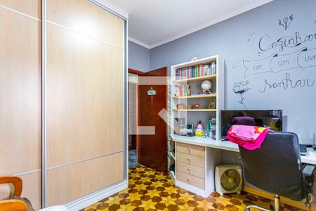 Casa à venda com 240m², 3 quartos e 4 vagasQuarto 2