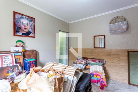 Casa à venda com 240m², 3 quartos e 4 vagasEdicula - Quarto