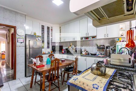 Casa à venda com 240m², 3 quartos e 4 vagasCozinha