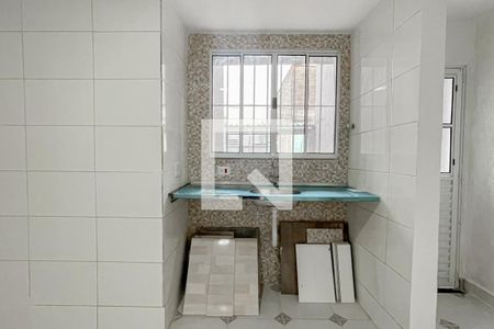 Cozinha de casa para alugar com 2 quartos, 75m² em Jardim Modelo, São Paulo