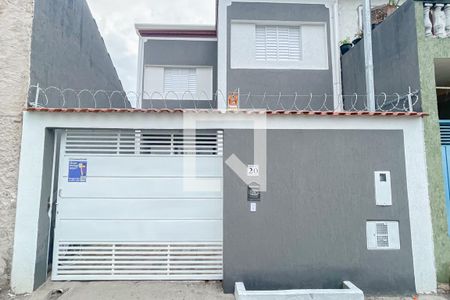 Fachada de casa para alugar com 2 quartos, 75m² em Jardim Modelo, São Paulo
