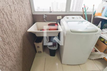 Apartamento para alugar com 130m², 3 quartos e 1 vagaÁrea de Serviço