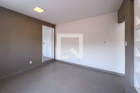 Casa à venda com 150m², 3 quartos e 1 vagaSala Íntima