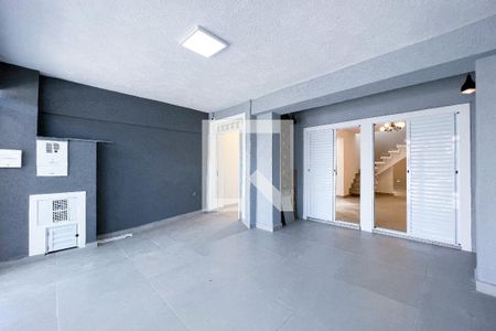 Casa à venda com 150m², 3 quartos e 1 vagaGaragem