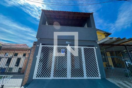 Casa à venda com 150m², 3 quartos e 1 vagaFachada