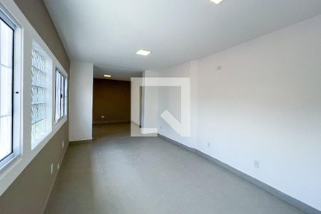 Casa à venda com 150m², 3 quartos e 1 vagaSuíte