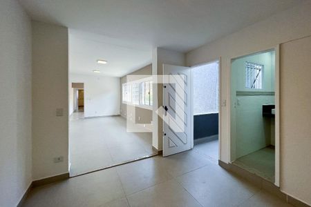 Casa à venda com 150m², 3 quartos e 1 vagaSuíte