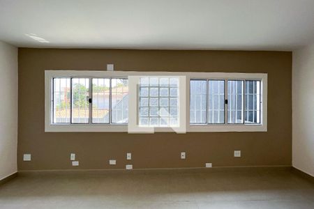 Casa à venda com 150m², 3 quartos e 1 vagaSuíte