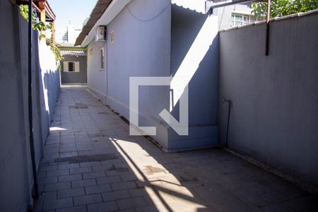 Casa para alugar com 75m², 2 quartos e 1 vagaQuintal