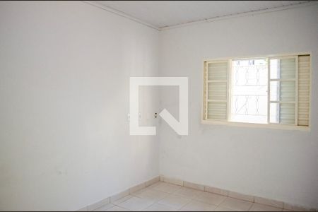 Casa para alugar com 2 quartos, 75m² em Setor Central, Goiânia